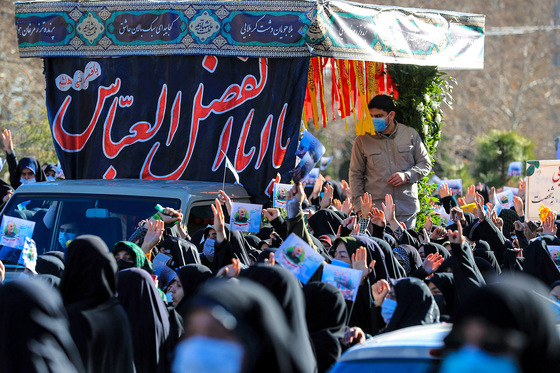 تشییع و خاکسپاری پیکر ۲ شهید گمنام دفاع مقدس در مشهد