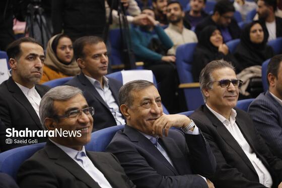 گزارش تصویری | نشست صمیمانه دانشجویان با معاون اجرایی رئیس‌جمهور در دانشگاه علوم پزشکی مشهد (۱۶ آذر ۱۴۰۴)