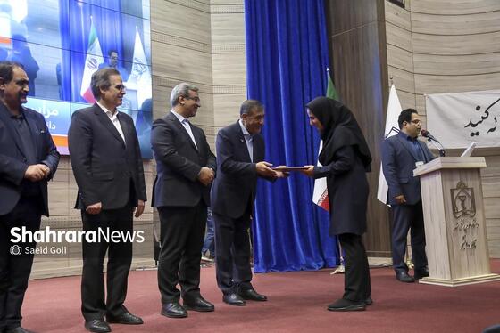 گزارش تصویری | نشست صمیمانه دانشجویان با معاون اجرایی رئیس‌جمهور در دانشگاه علوم پزشکی مشهد (۱۶ آذر ۱۴۰۴)