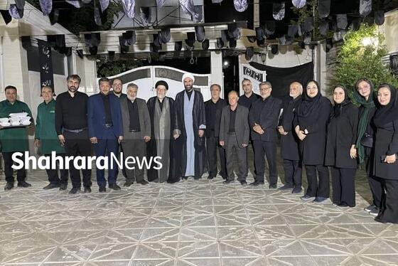 اهتزاز پرچم‌های متبرک حرم‌های مطهر ائمه‌اطهار(ع) در جمع معلولان ذهنی + عکس و فیلم