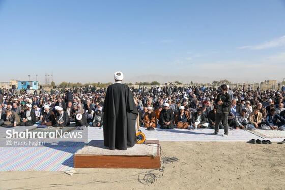گزارش تصویری | اقامه نماز باران و استغاثه به درگاه الهی در مشهد (۲۲ آبان ۱۴۰۴)