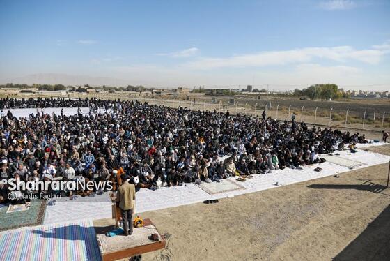 گزارش تصویری | اقامه نماز باران و استغاثه به درگاه الهی در مشهد (۲۲ آبان ۱۴۰۴)