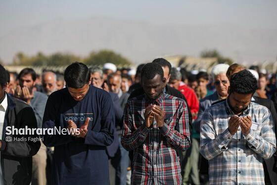 گزارش تصویری | اقامه نماز باران و استغاثه به درگاه الهی در مشهد (۲۲ آبان ۱۴۰۴)