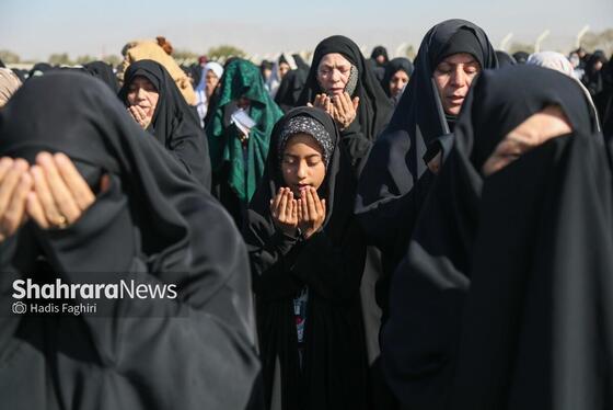 گزارش تصویری | اقامه نماز باران و استغاثه به درگاه الهی در مشهد (۲۲ آبان ۱۴۰۴)