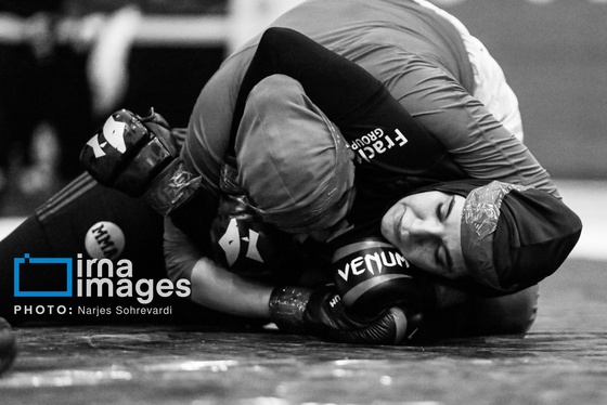 گزارش تصویری | مسابقات MMA زنان قهرمانی کشور در اراک
