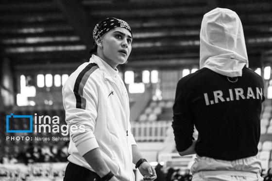 گزارش تصویری | مسابقات MMA زنان قهرمانی کشور در اراک