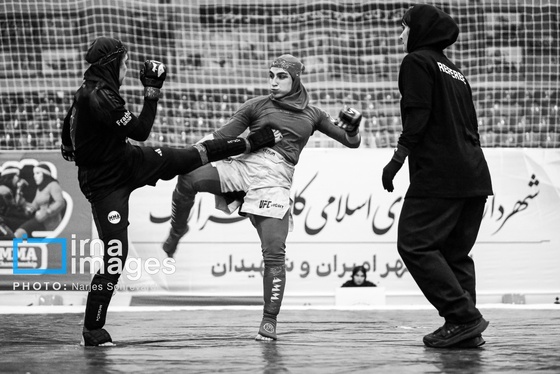 گزارش تصویری | مسابقات MMA زنان قهرمانی کشور در اراک