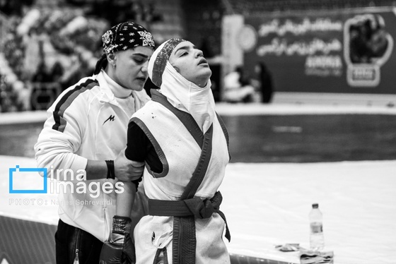 گزارش تصویری | مسابقات MMA زنان قهرمانی کشور در اراک