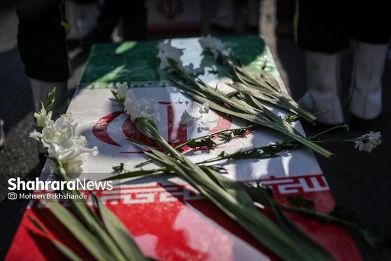 گزارش تصویری | مراسم استقبال از پیکر ۱۳ شهید گمنام دفاع مقدس در مشهد