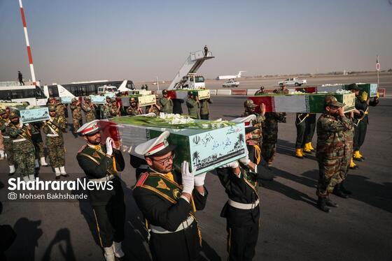 گزارش تصویری | مراسم استقبال از پیکر ۱۳ شهید گمنام دفاع مقدس در مشهد