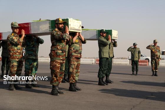 گزارش تصویری | مراسم استقبال از پیکر ۱۳ شهید گمنام دفاع مقدس در مشهد