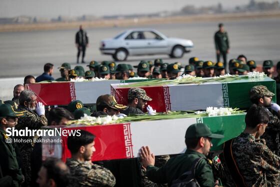 گزارش تصویری | مراسم استقبال از پیکر ۱۳ شهید گمنام دفاع مقدس در مشهد