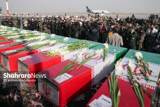 گزارش تصویری | مراسم استقبال از پیکر ۱۳ شهید گمنام دفاع مقدس در مشهد