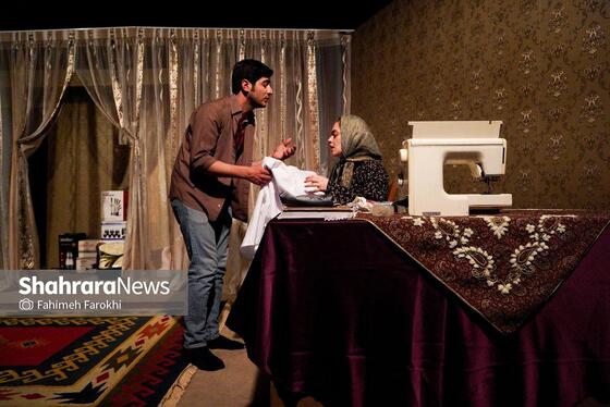 گزارش تصویری | تئاتر «شربت زعفران، آویشن،