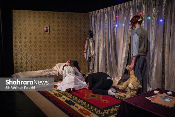گزارش تصویری | تئاتر «شربت زعفران، آویشن،