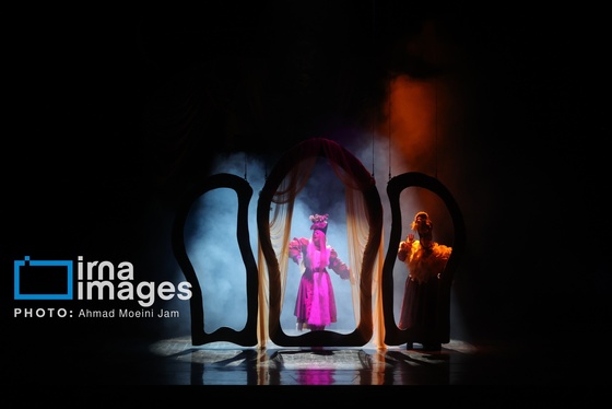 گزارش تصویری | نمایش موزیکال «رابین هود»