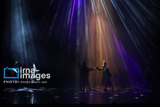 گزارش تصویری | نمایش موزیکال «رابین هود»