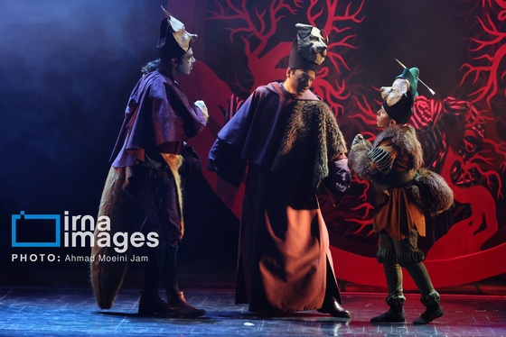 گزارش تصویری | نمایش موزیکال «رابین هود»