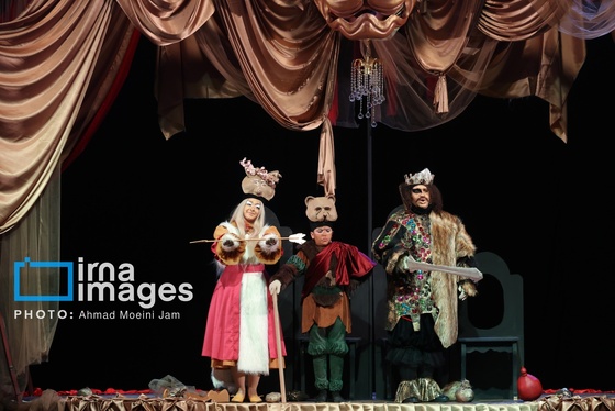 گزارش تصویری | نمایش موزیکال «رابین هود»