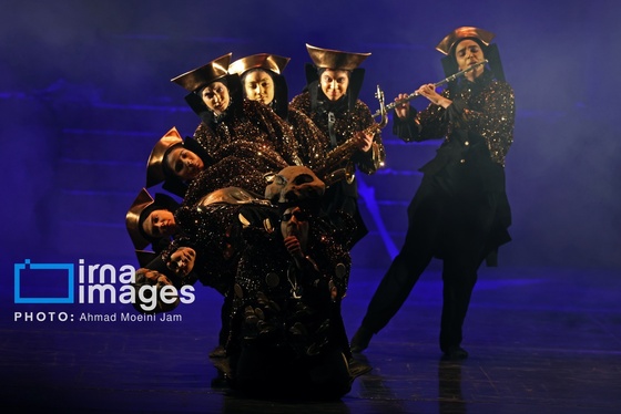 گزارش تصویری | نمایش موزیکال «رابین هود»