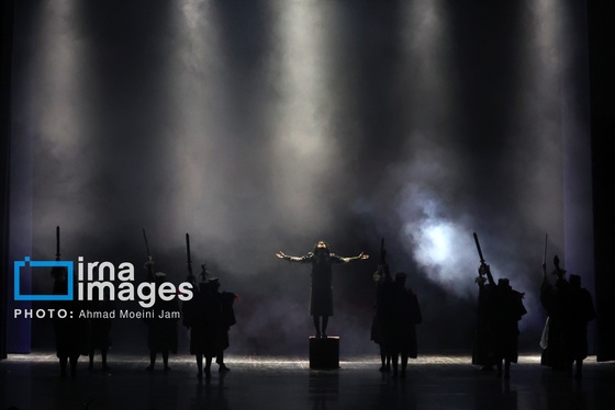 گزارش تصویری | نمایش موزیکال «رابین هود»