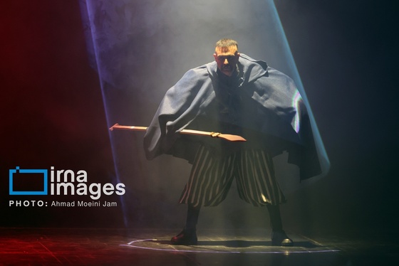 گزارش تصویری | نمایش موزیکال «رابین هود»