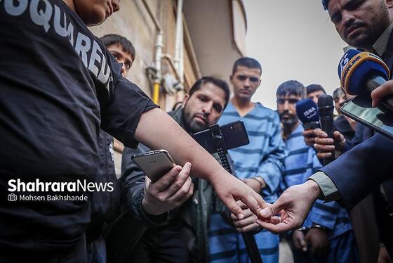 زورگیران ساطوربه‌دست از اتباع هستند | چهره متهمان برای شناسایی دیگر شاکیان منتشر شد + عکس و فیلم