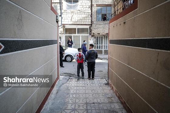 گزارش تصویری | بازسازی صحنه جرم زورگیری موبایل با ساطور از دو نوجوان مشهدی