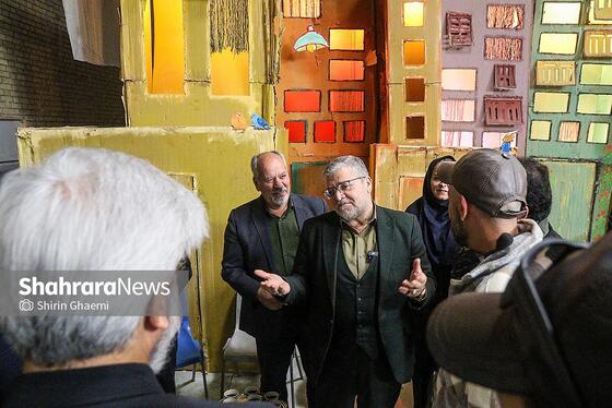 گزارش تصویری | بازدید شهردار مشهد از پشت‌صحنه فیلم سینمایی «کاکا لوتی»