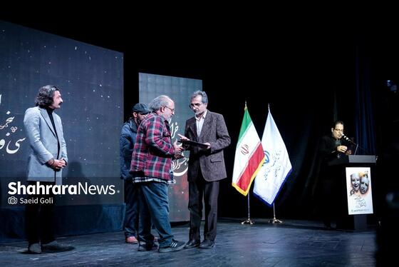 گزارش تصویری | اختتامیه سی‌و‌پنجمین جشنواره تئاتر استان خراسان رضوی (رضوان) در مشهد