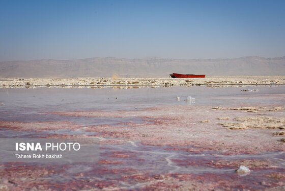 گزارش تصویری | خشک شدن دریاچه مهارلو - شیراز