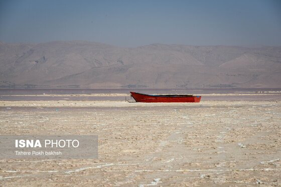 گزارش تصویری | خشک شدن دریاچه مهارلو - شیراز