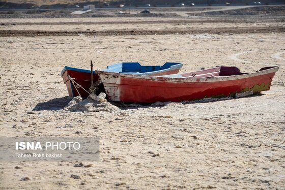 گزارش تصویری | خشک شدن دریاچه مهارلو - شیراز