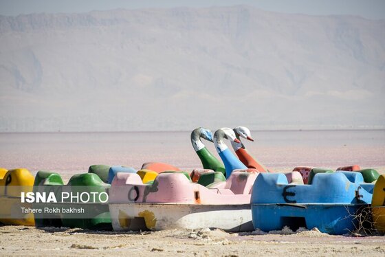 گزارش تصویری | خشک شدن دریاچه مهارلو - شیراز