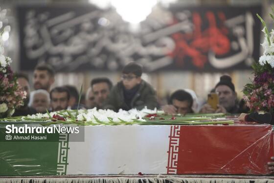 گزارش تصویری | آیین وداع با پیکر ۱۳ شهید گمنام در حرم مطهر رضوی