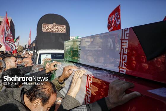 گزارش تصویری | اجتماع عزاداران فاطمی و تشییع پیکر مطهر ۱۳ شهید گمنام دوران دفاع مقدس در مشهد