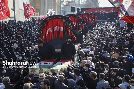 گزارش تصویری | اجتماع عزاداران فاطمی و تشییع پیکر مطهر ۱۳ شهید گمنام دوران دفاع مقدس در مشهد