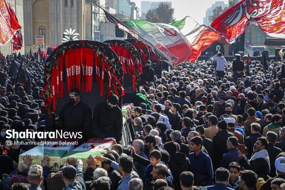 گزارش تصویری | اجتماع عزاداران فاطمی و تشییع پیکر مطهر ۱۳ شهید گمنام دوران دفاع مقدس در مشهد