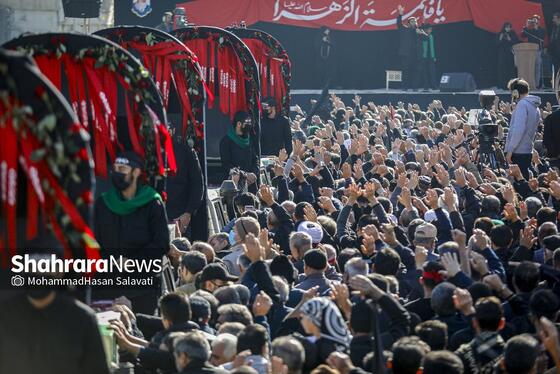 گزارش تصویری | اجتماع عزاداران فاطمی و تشییع پیکر مطهر ۱۳ شهید گمنام دوران دفاع مقدس در مشهد