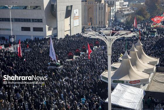 گزارش تصویری | اجتماع عزاداران فاطمی و تشییع پیکر مطهر ۱۳ شهید گمنام دوران دفاع مقدس در مشهد
