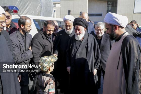 گزارش تصویری | اجتماع عزاداران فاطمی و تشییع پیکر مطهر ۱۳ شهید گمنام دوران دفاع مقدس در مشهد