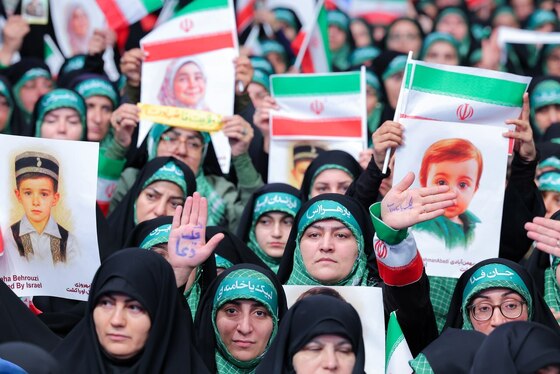 گزارش تصویری | مراسم روز بسیج در حسینیه امام خمینی(ره)