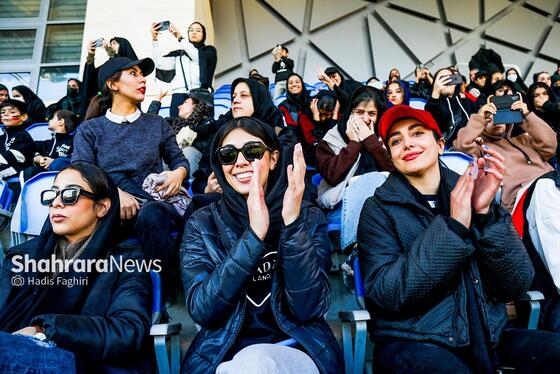 گزارش تصویری | تماشاگران بانو در ورزشگاه امام رضا علیه السلام