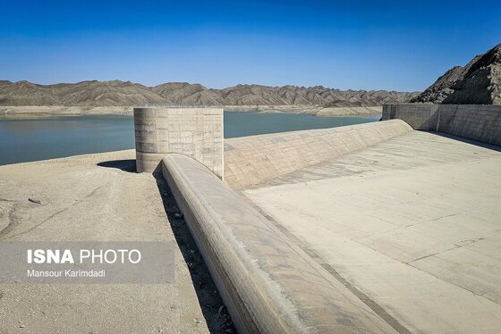 گزارش تصویری | پشت سدهای خالی؛ ثبت بحران آب در شرق کشور