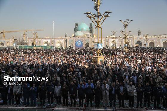 گزارش تصویری | اقامه نماز طلب باران در حرم مطهر رضوی
