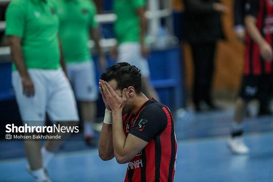 گزارش تصویری | لیگ دسته اول فوتسال | مسابقه فوتسال بازرگانی دائم پناه مشهد و دلسوختگان قم