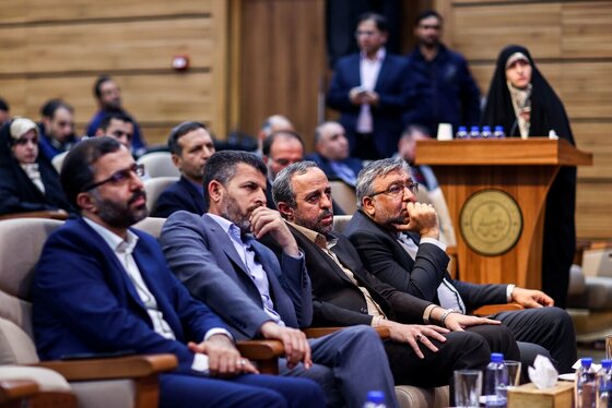 گزارش تصویری | نشست خبری رئیس مجلس شورای اسلامی