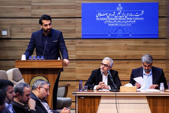 گزارش تصویری | نشست خبری رئیس مجلس شورای اسلامی