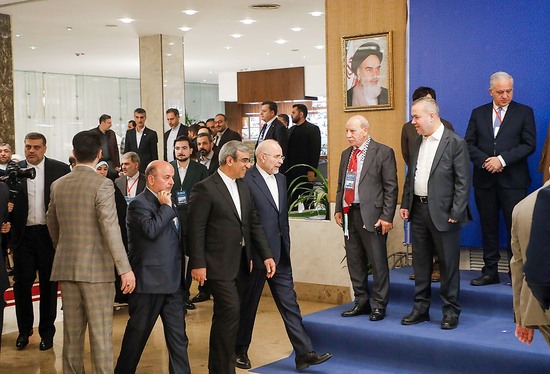 گزارش تصویری | نشست کمیته دائمی امور سیاسی مجمع مجالس آسیایی با حضور قالیباف، رئیس مجلس، در مشهد (۱۳ آذر ۱۴۰۴)