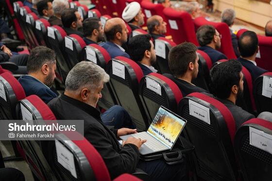 گزارش تصویری | اختتامیه شانزدهمین گردهمایی اعضای هیئت‌های رسیدگی به تخلفات اداری آموزش و پرورش سراسر کشور